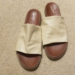 Nude slides